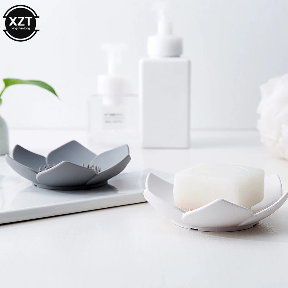 Portable Silicone Soap Box Lotus Shape Non-slip for Water Draining Soap Box Solid Color Draining Soap Dish Bathroom Accessories